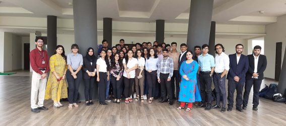 EAtSsAAVAAMJw70 slide 3